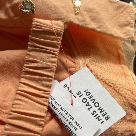 Embellished glam SOLD out on ASOS - Picture 5 of 6